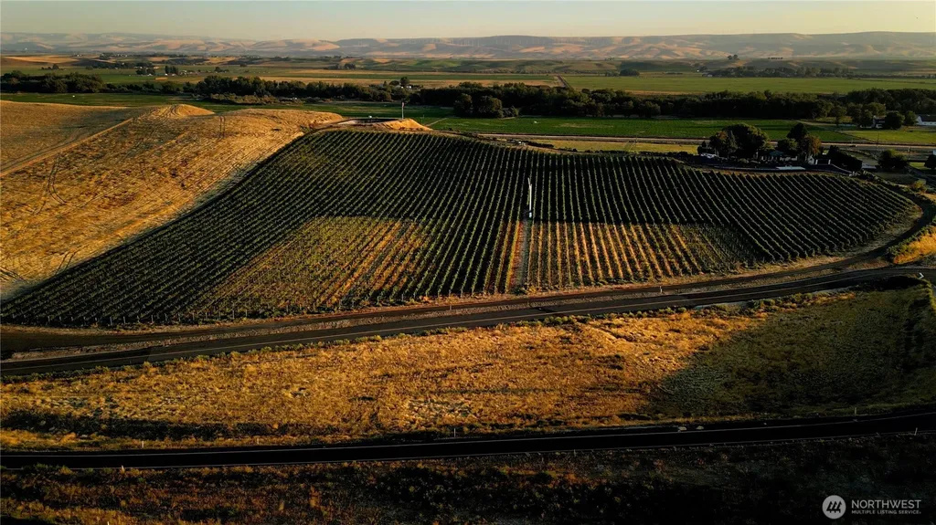 406 Lower Dry Creek Road Walla Walla WA 99362
