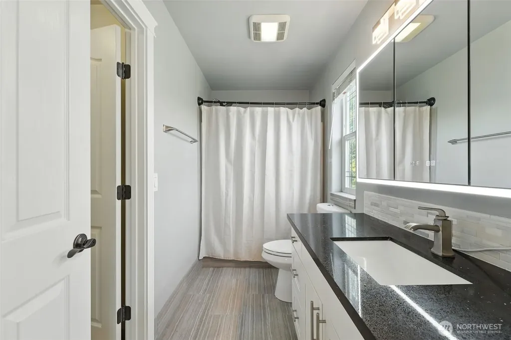 6795 NE D.8 Road Moses Lake WA 98837