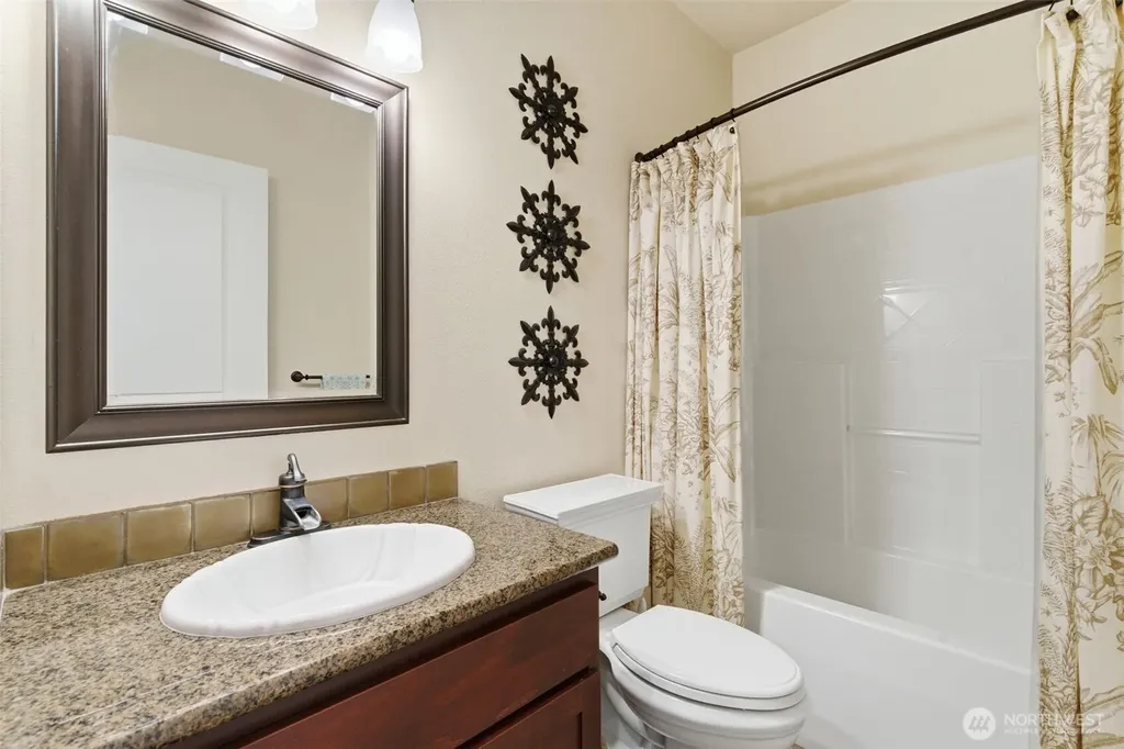8115 64th Street Ct NW Gig Harbor WA 98335