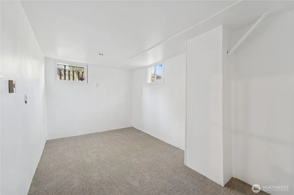 209 W Blaine Street Seattle WA 98119