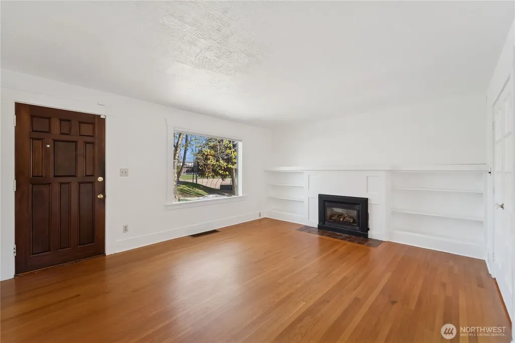 209 W Blaine Street Seattle WA 98119