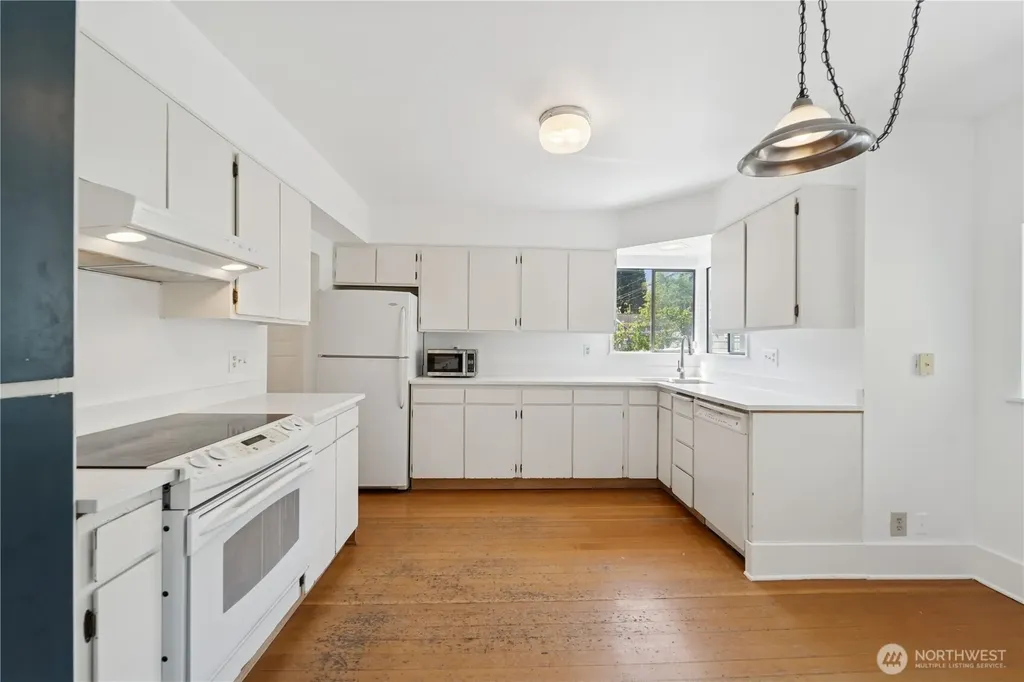 209 W Blaine Street Seattle WA 98119