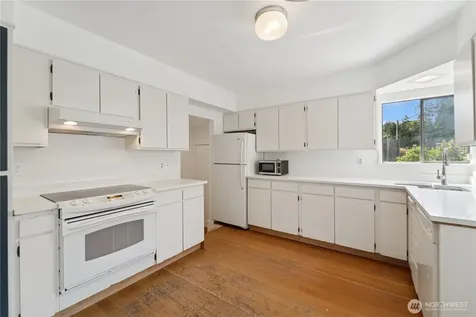 209 W Blaine Street Seattle WA 98119