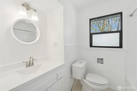 209 W Blaine Street Seattle WA 98119