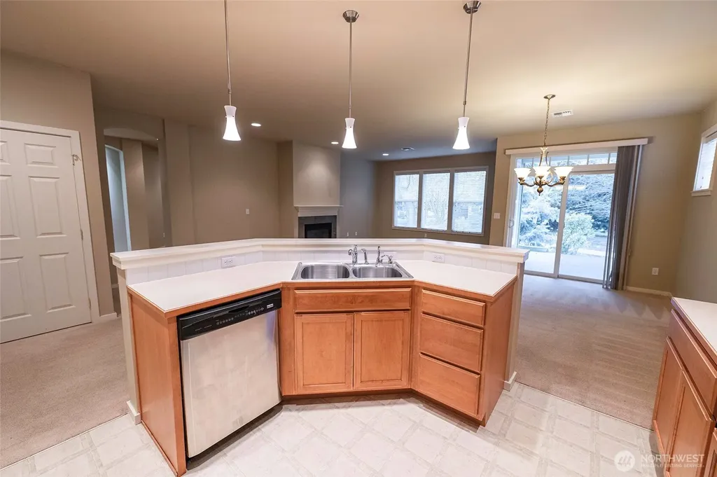 755 SE Heron Drive College Place WA 99324