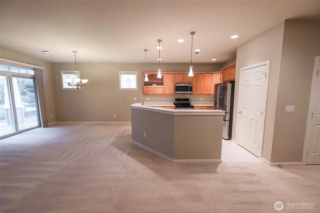 755 SE Heron Drive College Place WA 99324