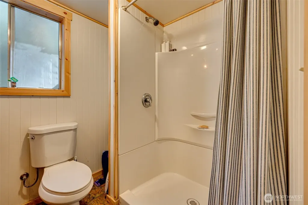 141 Northwoods Cabin Cougar WA 98616