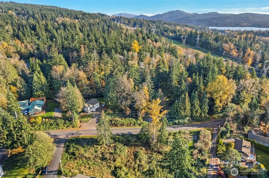 4121 Malachite Drive Bellingham WA 98226