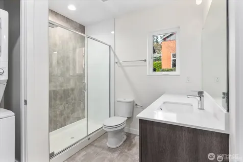 6013 S 127th Lane Seattle WA 98178
