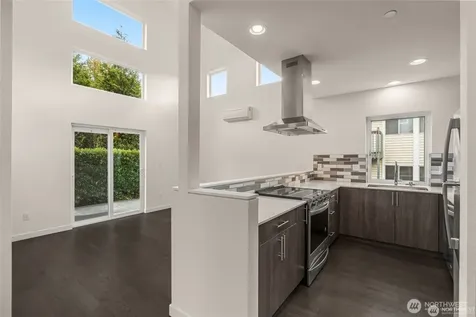 6013 S 127th Lane Seattle WA 98178