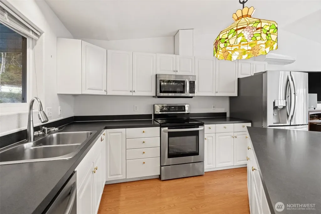 233 Lupine Drive Sequim WA 98382