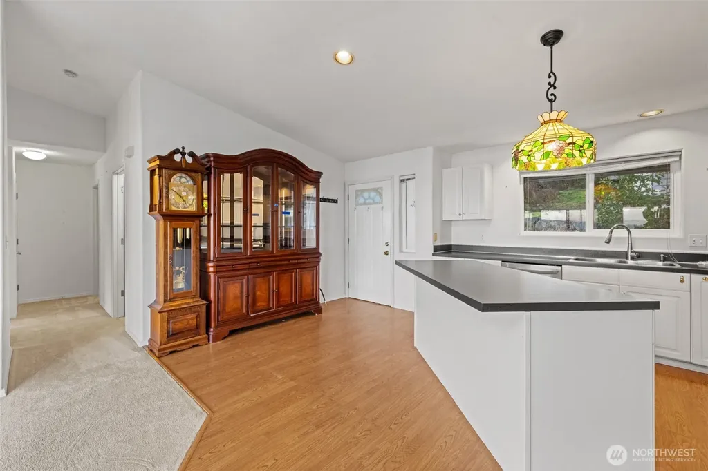 233 Lupine Drive Sequim WA 98382