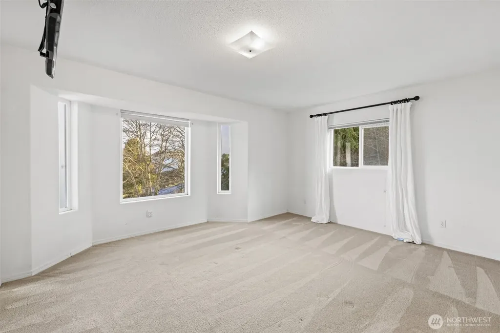 233 Lupine Drive Sequim WA 98382