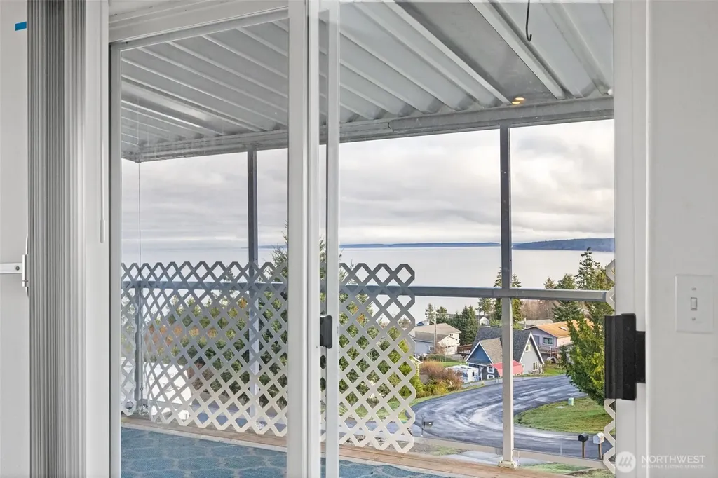 233 Lupine Drive Sequim WA 98382