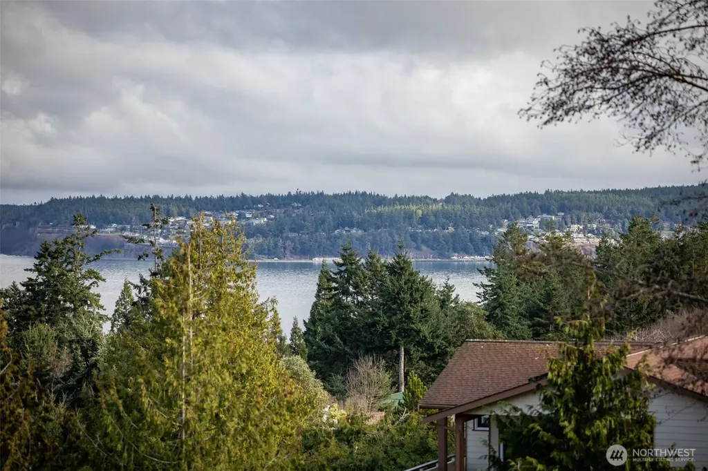 233 Lupine Drive Sequim WA 98382