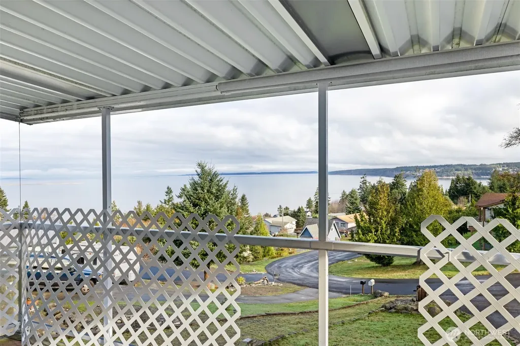 233 Lupine Drive Sequim WA 98382