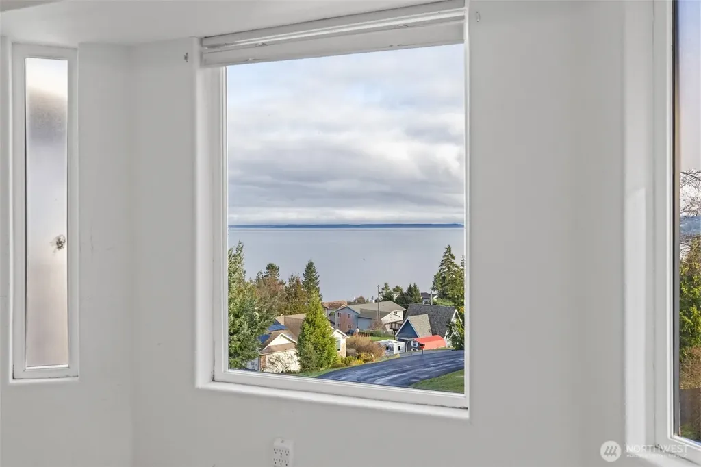 233 Lupine Drive Sequim WA 98382