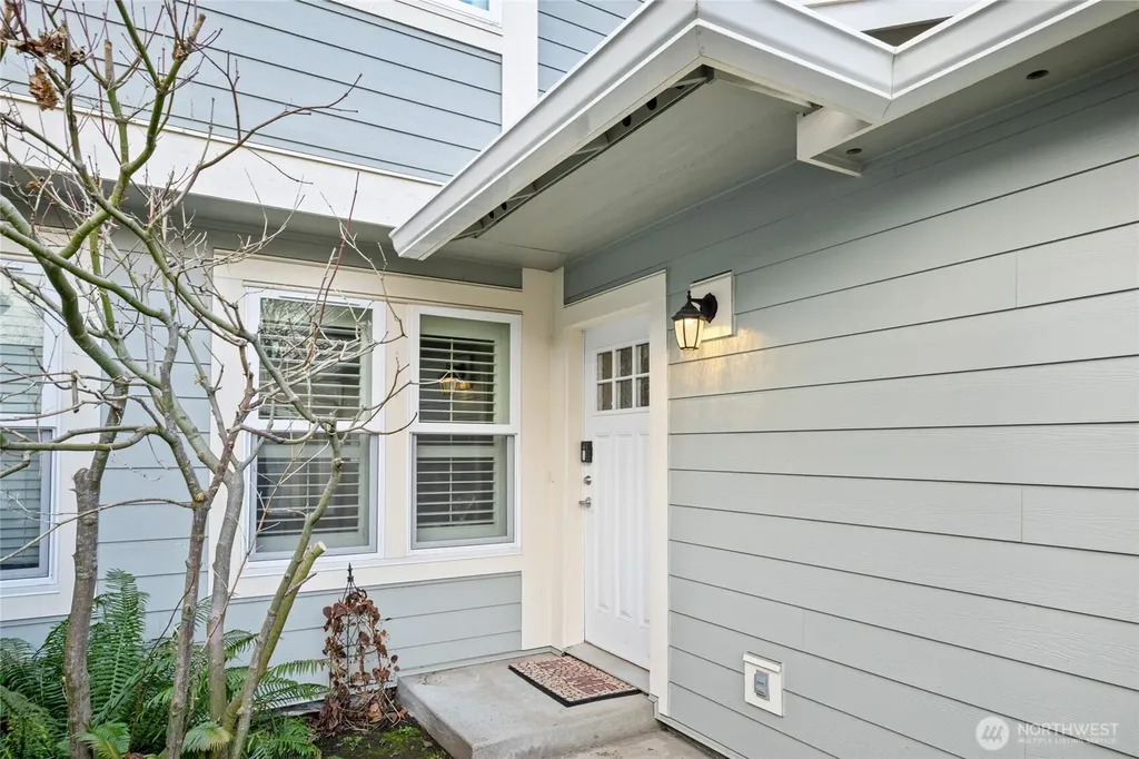 10904 62nd Street E Puyallup WA 98372