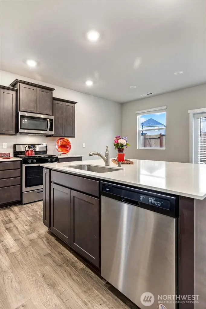 18673 106th Avenue Ct E Puyallup WA 98374