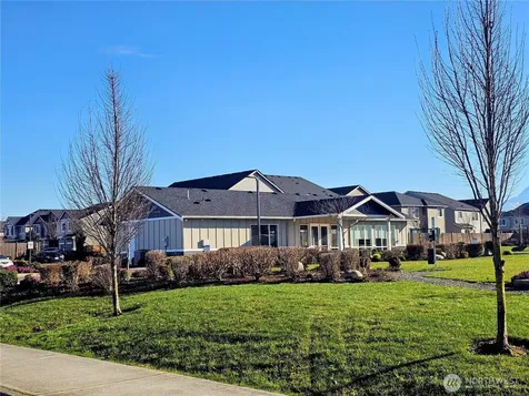 18673 106th Avenue Ct E Puyallup WA 98374