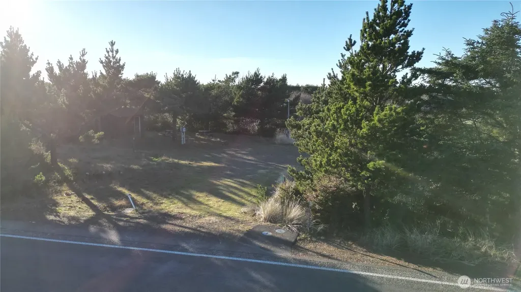 31911 I Street Ocean Park WA 98640