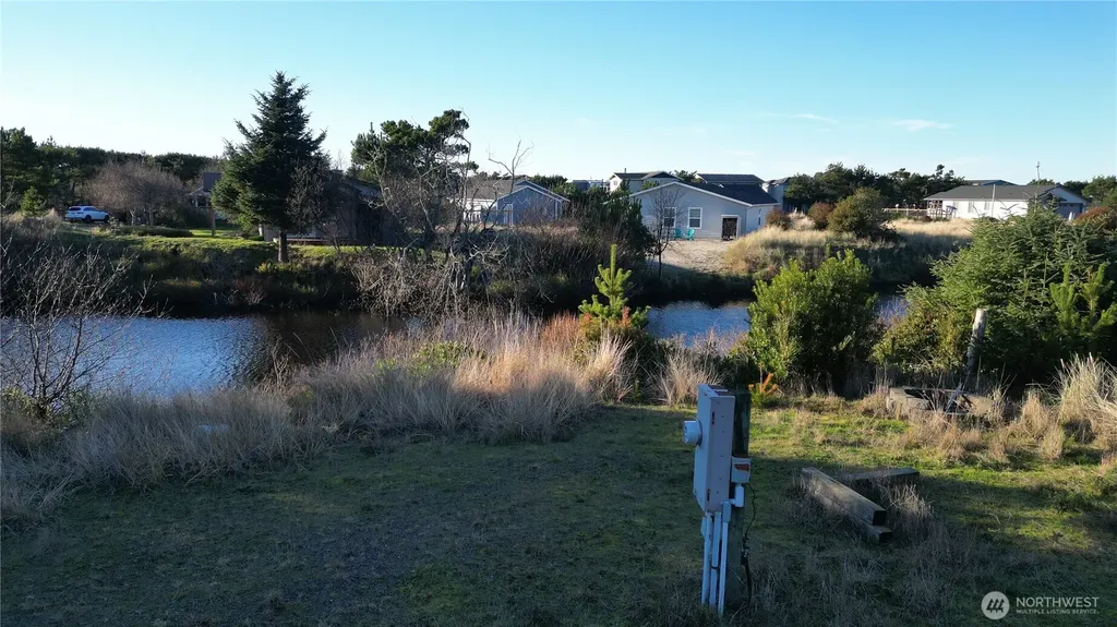31911 I Street Ocean Park WA 98640