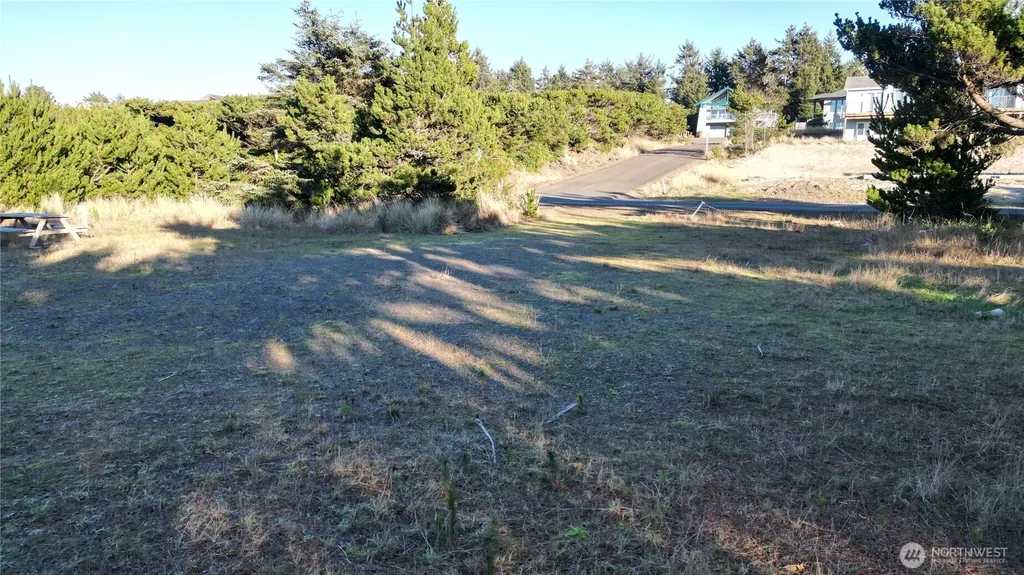 31911 I Street Ocean Park WA 98640