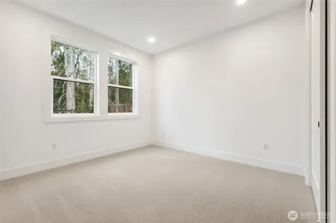 13806 SE 85th Street Newcastle WA 98059