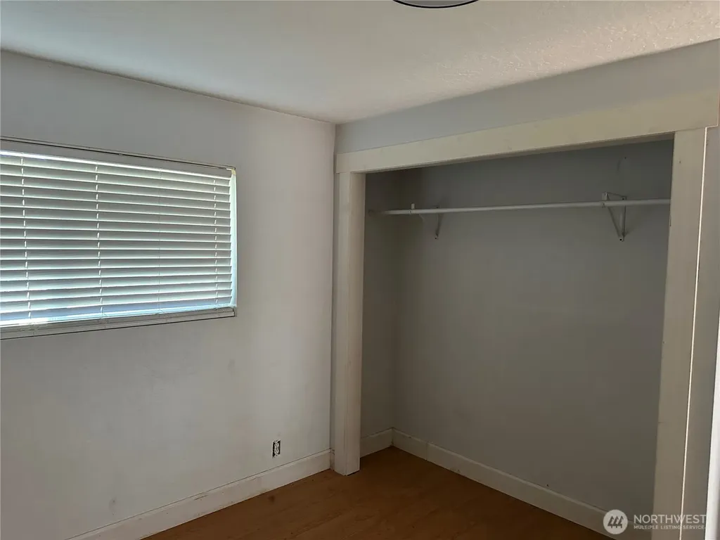 206 W Cushing Aberdeen WA 98520