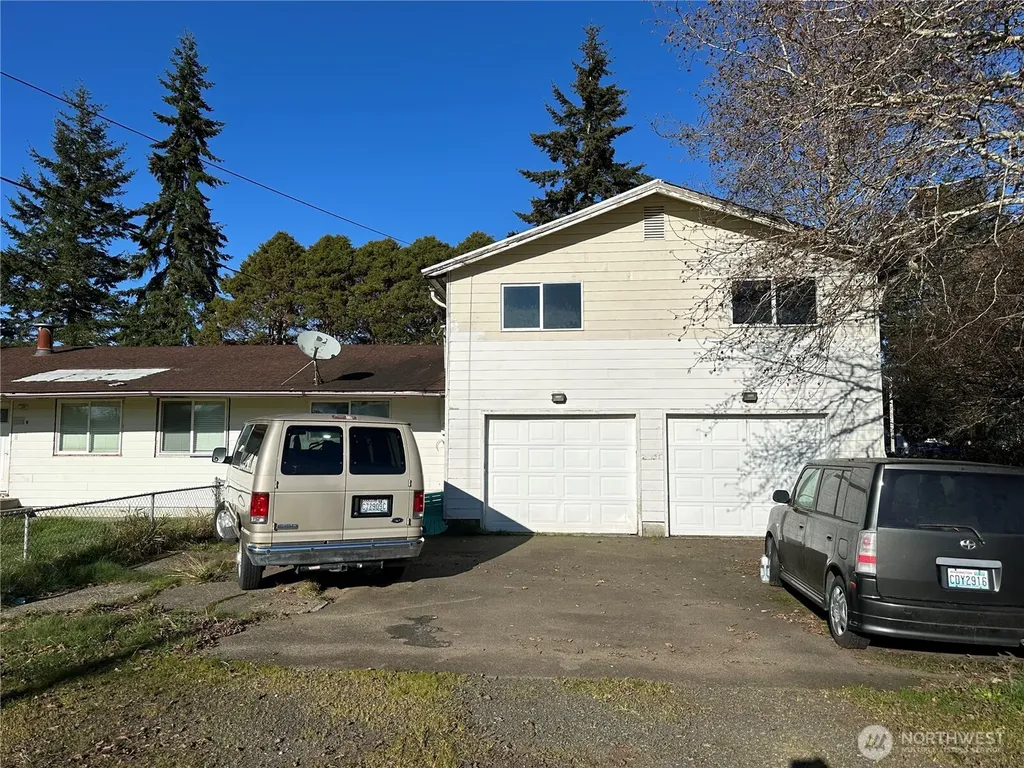 206 W Cushing Aberdeen WA 98520