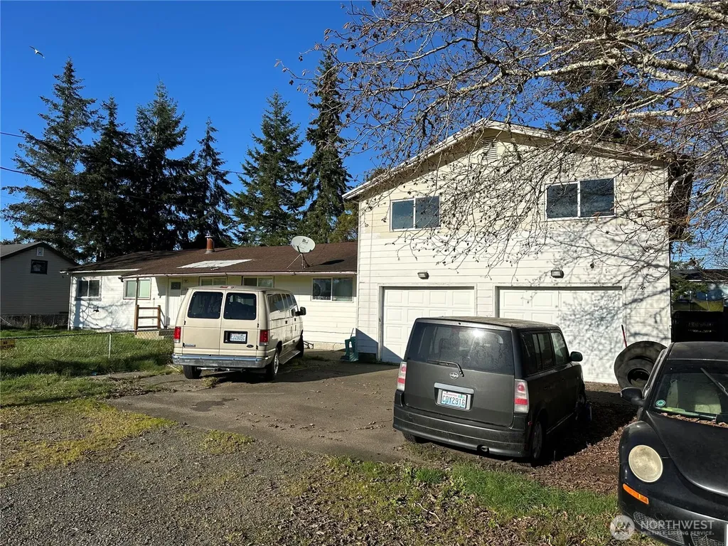 206 W Cushing Aberdeen WA 98520