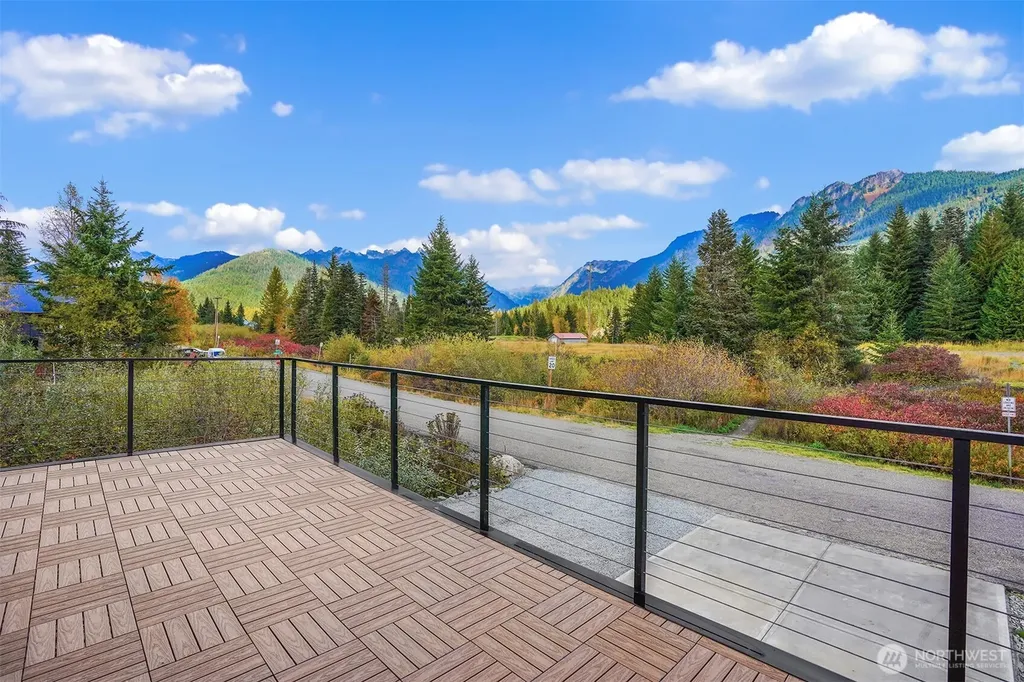 811 E Hyak Drive Snoqualmie Pass WA 98068