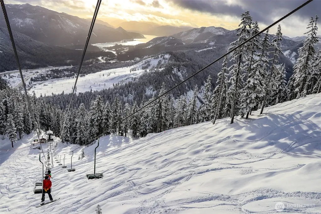 811 E Hyak Drive Snoqualmie Pass WA 98068