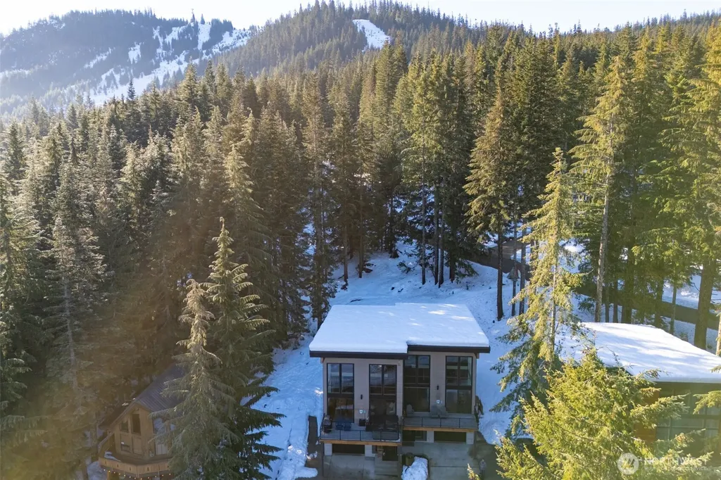 340 Snoqualmie Drive Snoqualmie Pass WA 98068