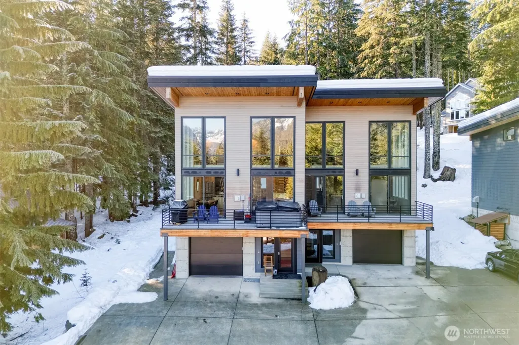 340 Snoqualmie Drive Snoqualmie Pass WA 98068