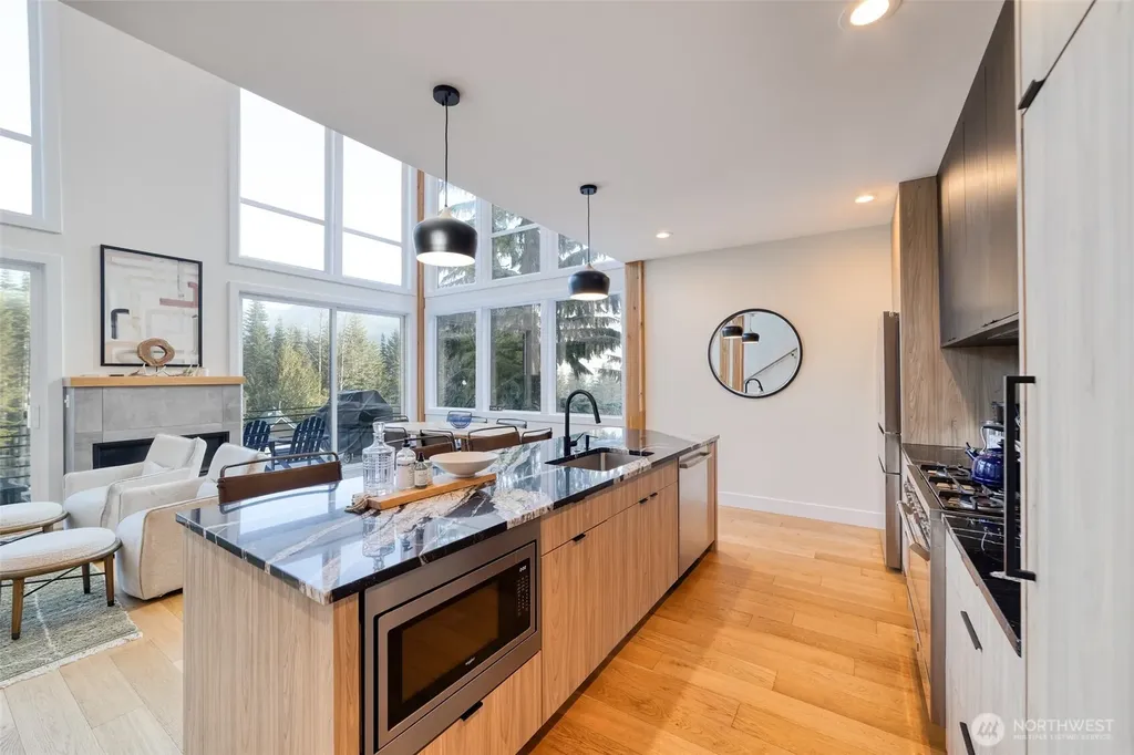 340 Snoqualmie Drive Snoqualmie Pass WA 98068