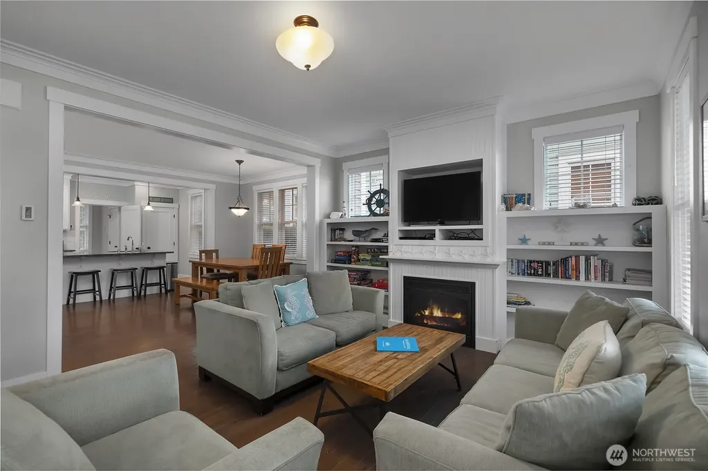 100 Horseshoe Lane Pacific Beach WA 98571