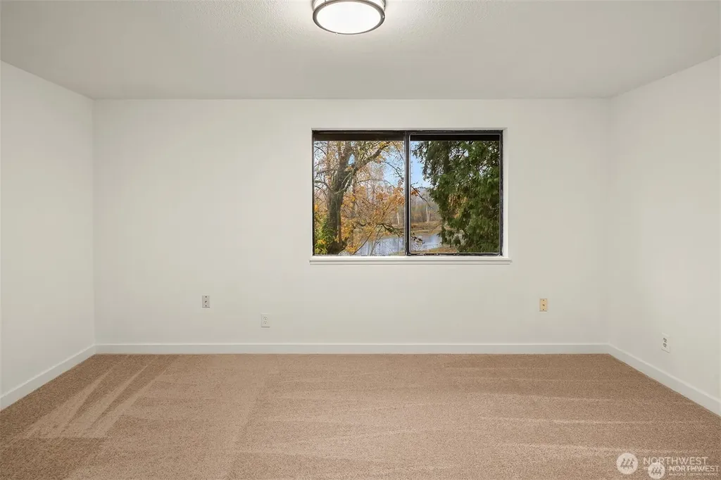 10304 296th Avenue NE Carnation WA 98014