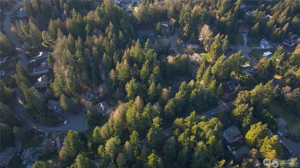 3 Illahee Road NE Bremerton WA 98311