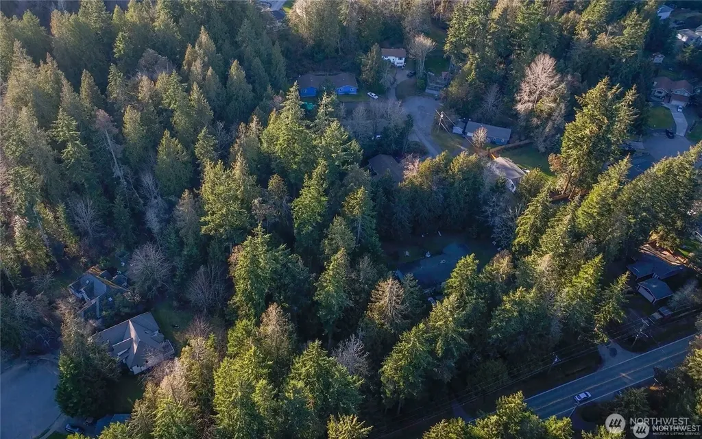 3 Illahee Road NE Bremerton WA 98311