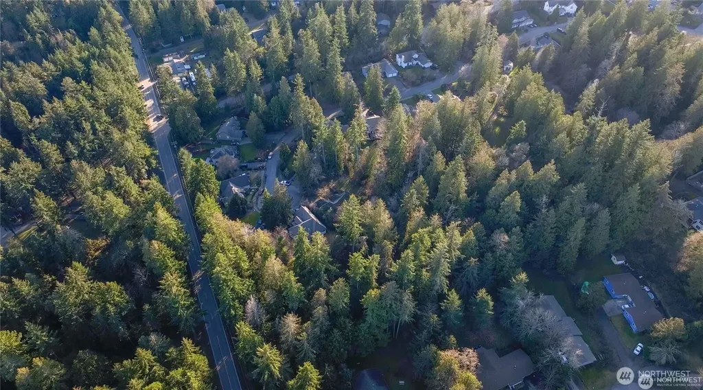 3 Illahee Road NE Bremerton WA 98311
