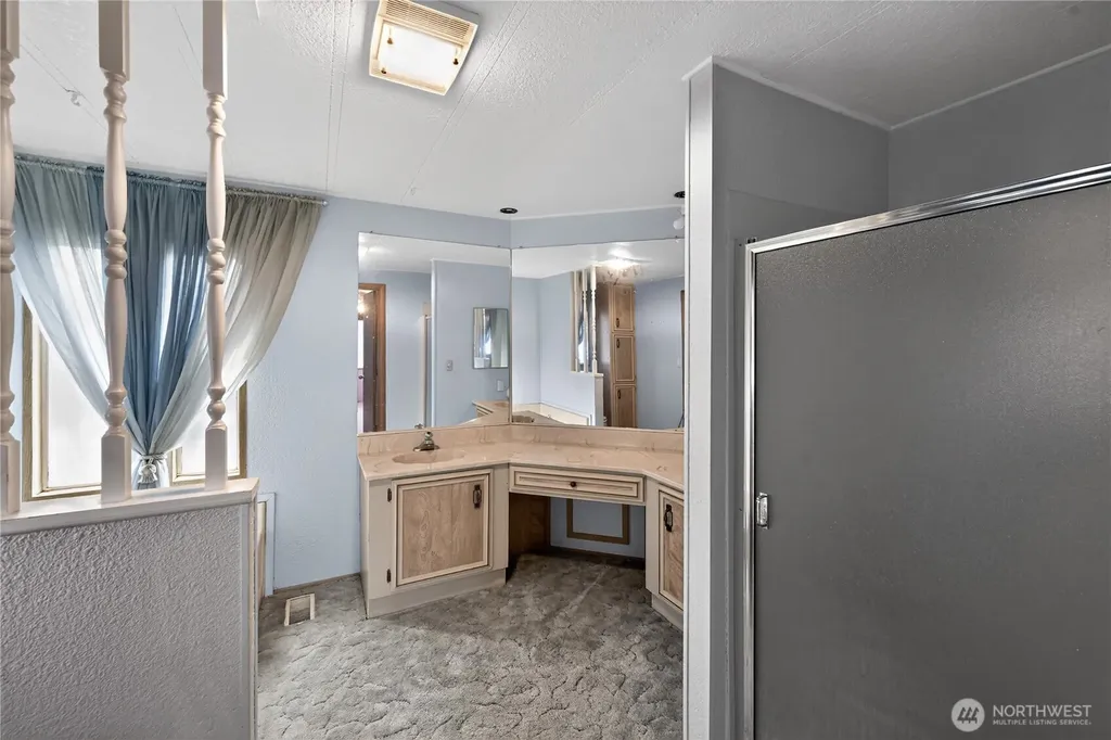 2725 E Fir Street Mount Vernon WA 98273