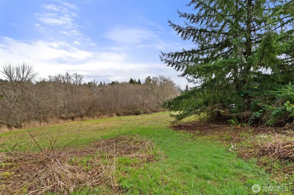 2844 28th Lane NE Olympia WA 98506