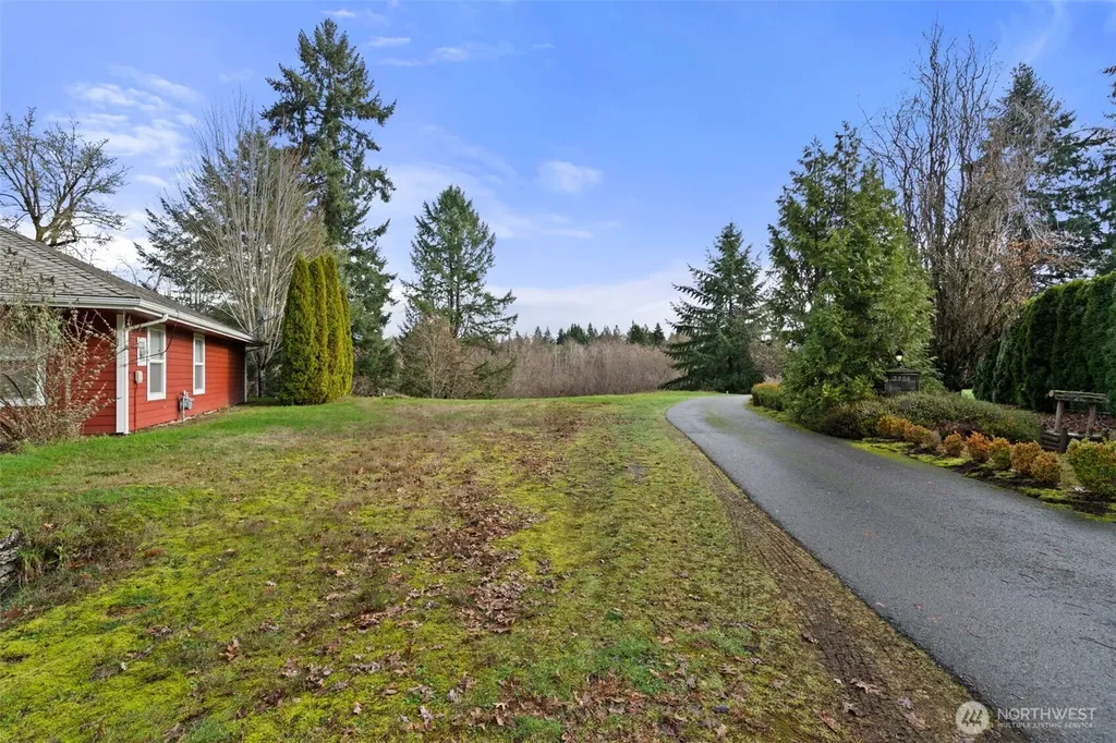 2844 28th Lane NE Olympia WA 98506