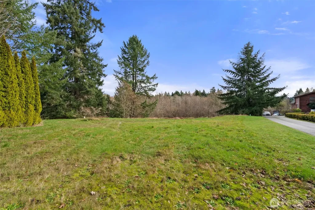 2844 28th Lane NE Olympia WA 98506