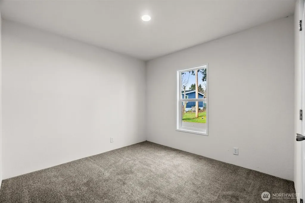 6748 Fir Tree Road SE Olympia WA 98513
