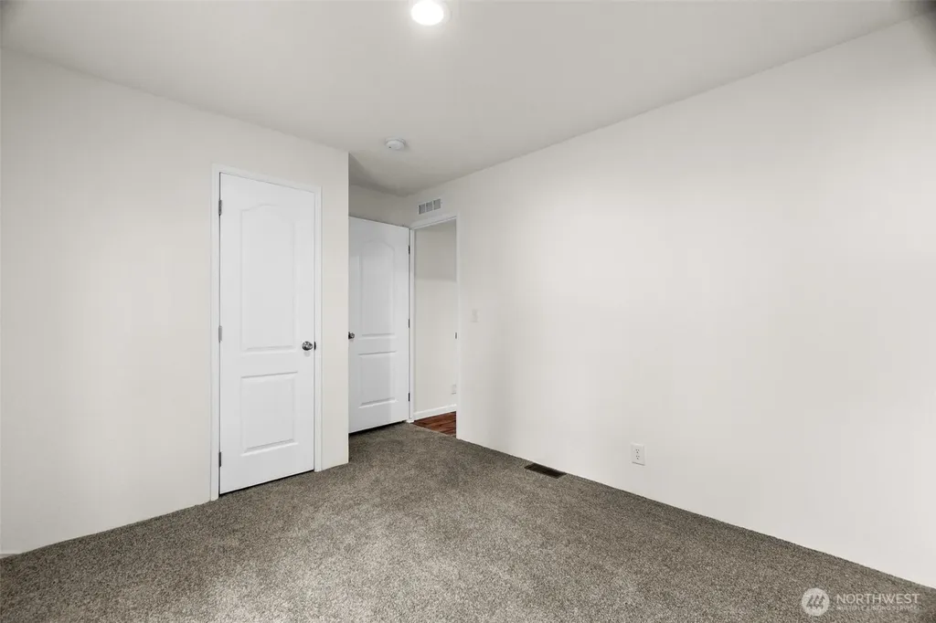 6748 Fir Tree Road SE Olympia WA 98513