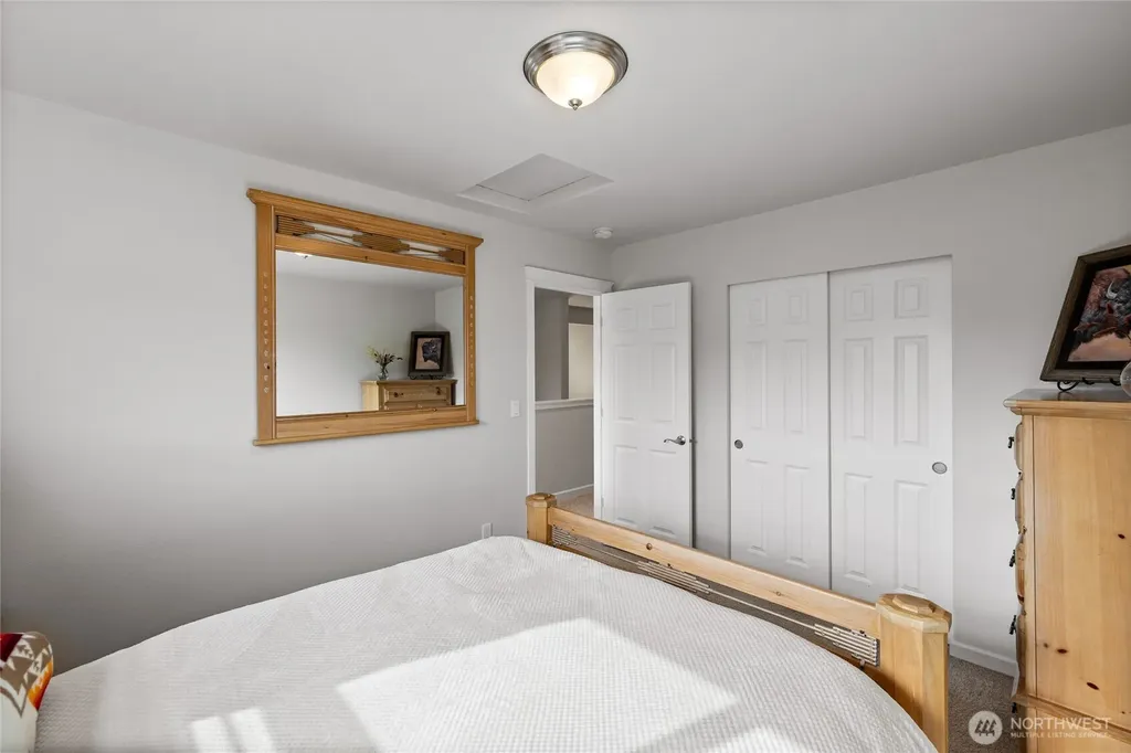 736 Mandee Street SE Lacey WA 98513