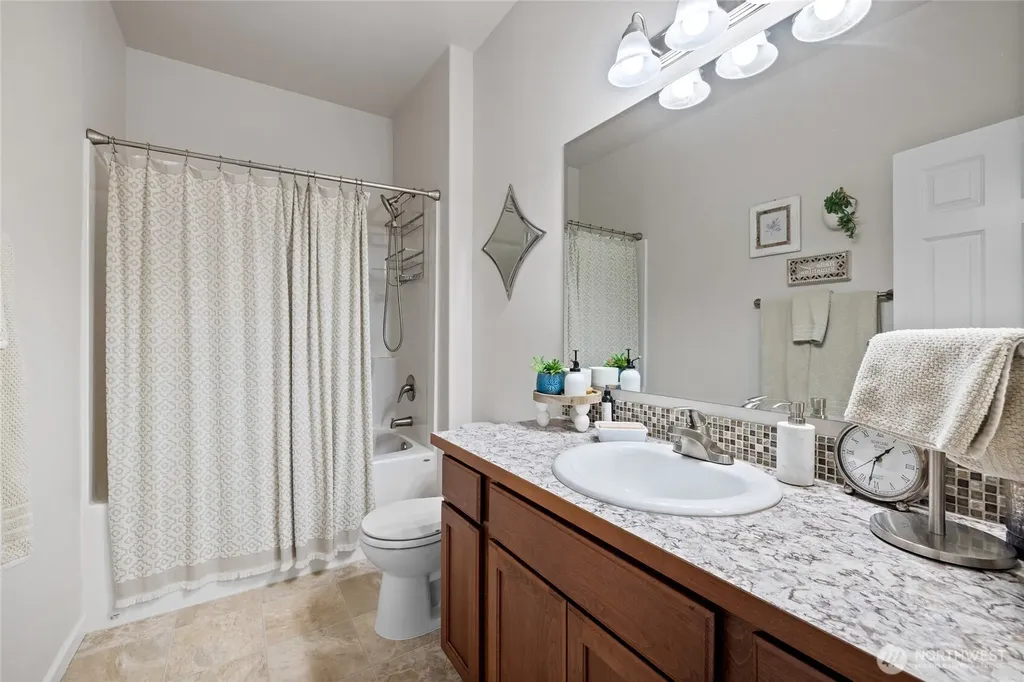736 Mandee Street SE Lacey WA 98513