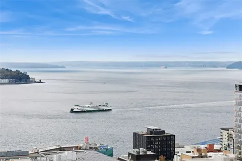 588 Bell Street Seattle WA 98121